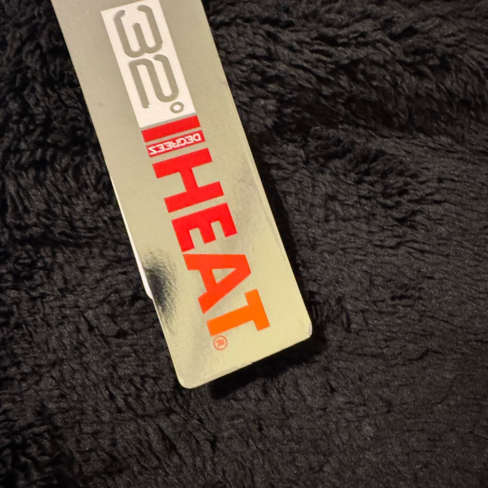 32 Degrees Black OR White Fleece scarf.